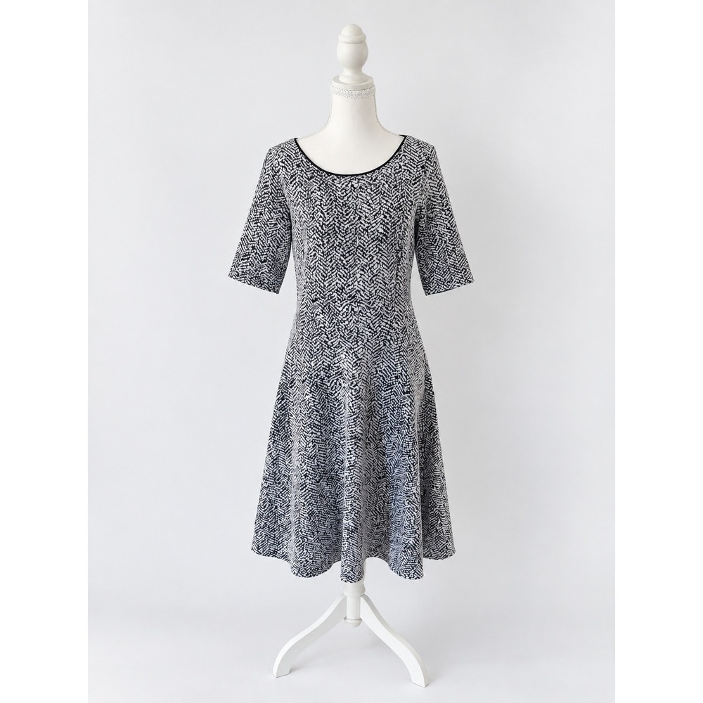 Abstract Black White Fit & Flare Midi Dress Lands' End M 10-12 3/4 Sleeve